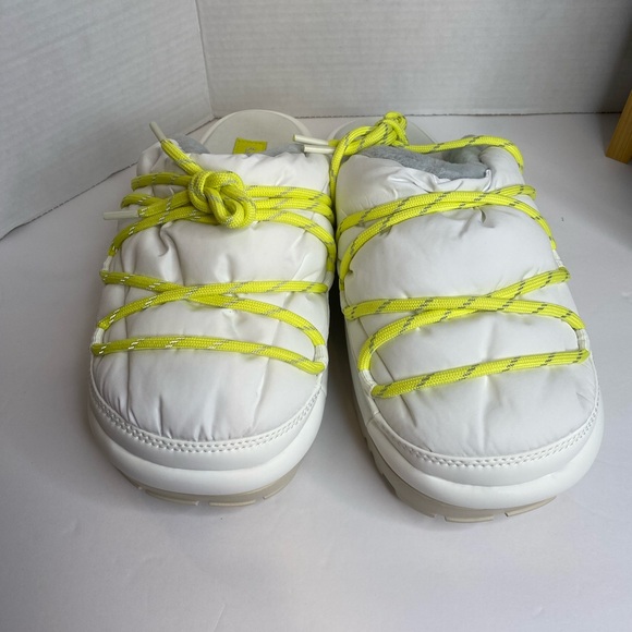 UGG Spaceslider Tech Slide, textile upper, reflective laces, size 10. NEW - Picture 6 of 6